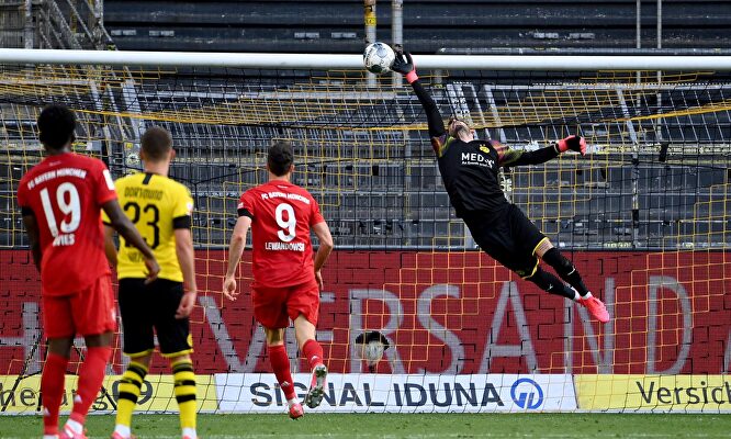 Una genialidad de Kimmich acerca al Bayern a su octava Bundesliga consecutiva
