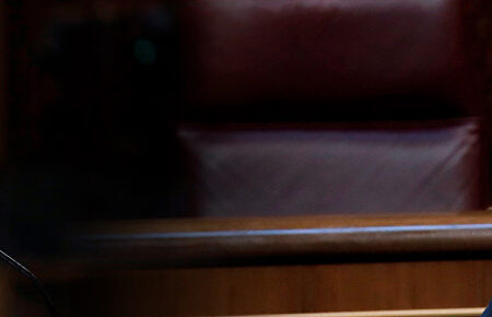 Álvarez de Toledo, a Iglesias: "Usted es el hijo de un terrorista"