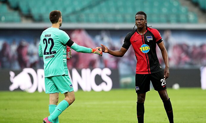 La tremenda cantada del portero del Hertha Berlín