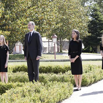 El minuto de silencio de la Familia Real | Cordon Press