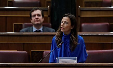 La diputada del PP, Teresa Jiménez-Becerril, durante la sesión de control al Gobierno. | EFE