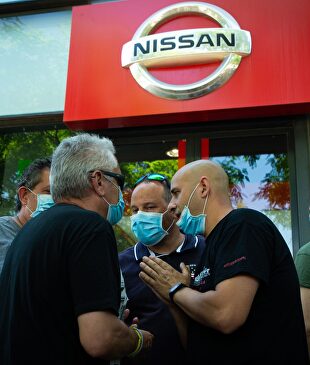 rotesta de trabajadores ante el cierre de Nissan | EFE