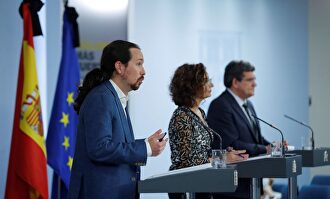Montero e Iglesias en Moncloa | EFE