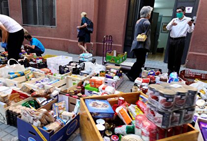 Reparto de comida | EFE