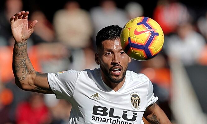 Garay no renovará con el Valencia | EFE