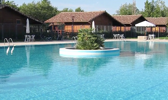 Así es el búnker de lujo en Arganda donde se graba 'Supervivientes'