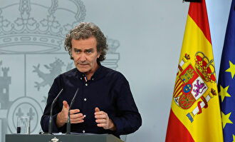 Simón, en una de sus ruedas de prensa. | EFE