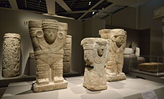 Piezas de origen maya halladas en distintos puntos de México, expuestas en el Instituto Nacional de Antropologia de Mexico | Cordon Press