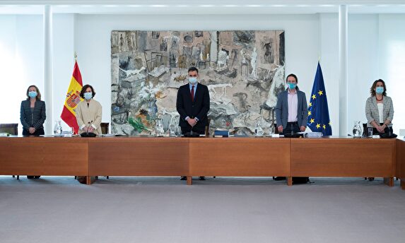 Sánchez y sus ministros, este martes en La Moncloa. | EFE