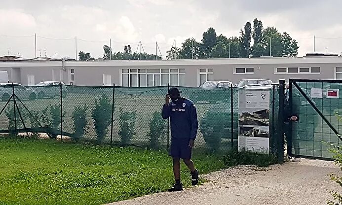 Balotelli no fue bien recibido en la ciudad deportiva del Brescia | EFE
