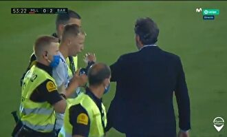 Increíble pero cierto: ¡Salta un espontáneo en el Mallorca - Barcelona!