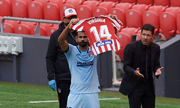 Diego Costa dedicó el gol a Virginia Torrecilla (Atlético Féminas), operada de un tumor cerebral hace poco. | Cordon Press