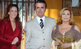 Ortega Cano, con Rocío Jurado y Rocío Carrasco | Archivo