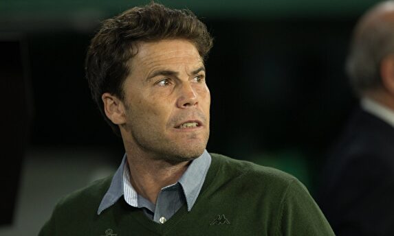 Rubí no aguantó más en el banquillo del Real Betis | Cordon Press