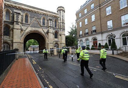 La policía británica acordona la zona del atentado. | EFE