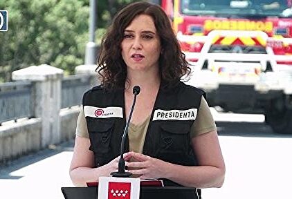 Ayuso pide al gobierno un plan de "precaución especial" para el aeropuerto de Barajas