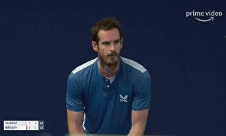 El tenis llora por Djokovic y sonríe con el puntazo de genio de Murray