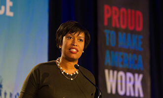 Muriel Bowser, alcaldesa de Washington DC | Wikipedia