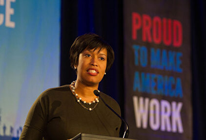 Muriel Bowser, alcaldesa de Washington DC | Wikipedia