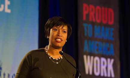 Muriel Bowser, alcaldesa de Washington DC | Wikipedia