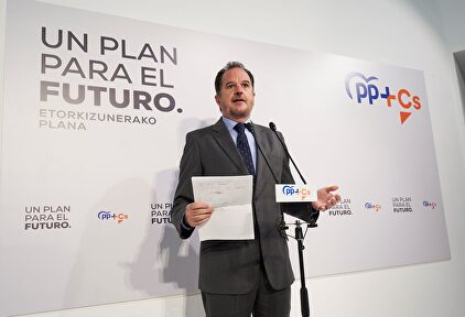 El candidato de PP y Cs, Carlos Iturgáiz | EFE