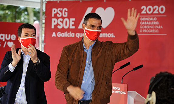 Gonzalo Caballero y Pedro Sanchez en un mitin en Orense | Rosa Veiga / Europa Press