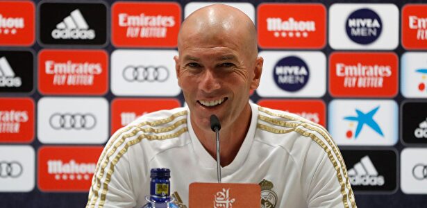 Zidane, en rueda de prensa tras el entrenamiento del Real Madrid | EFE