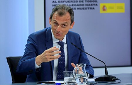 Duque cree que España podrá contar con una vacuna eficaz en un periodo de "entre 6 y 12 meses"