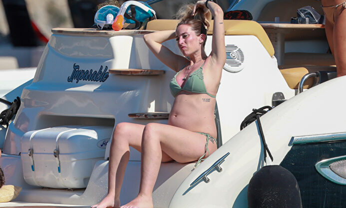 La frustrante jornada en el mar de una embarazada Marta Castro y Laura Matamoros