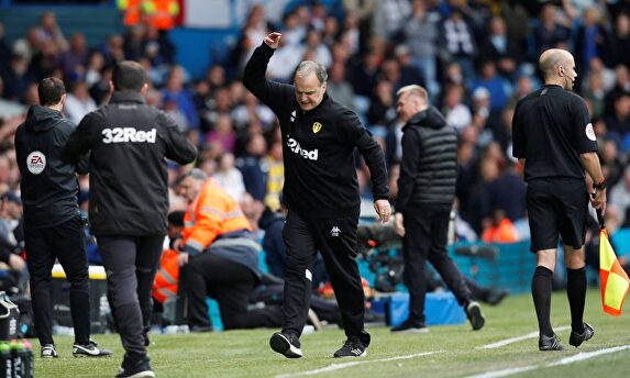 Bielsa está cerca de llevar al Leeds a la Premier | EFE
