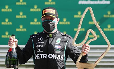 La suerte volvió a sonreírle a Valtteri Bottas | Cordon Press