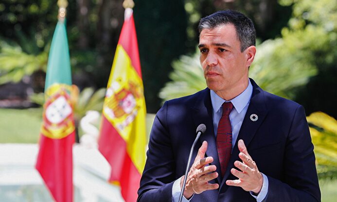 Pedro Sanchez, ayer lunes en Portugal | EFE