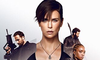 'La vieja guardia', Charlize Theron es inmortal y nos encanta