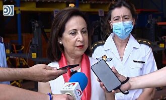 Robles censura a Iglesias: "Los medios de comunicación son el oxígeno de la democracia"