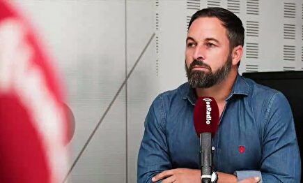 Entrevista a Santiago Abascal en 'Es la Tarde de Dieter'