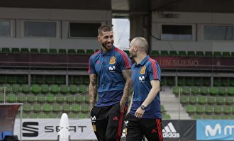 Iniesta y Ramos recuerdan el Mundial en el décimo aniversario: "Ese gol lo metió todo un país"