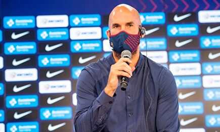 Nick Calathes, en su presentación con el Barcelona. | EFE