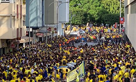 Cádiz combate el coronavirus por un posible ascenso