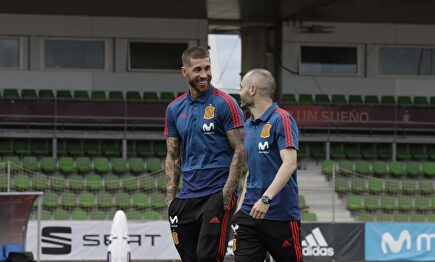 Iniesta y Ramos recuerdan el Mundial en el décimo aniversario: "Ese gol lo metió todo un país"