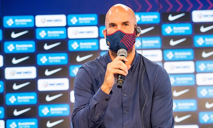 Nick Calathes, en su presentación con el Barcelona. | EFE