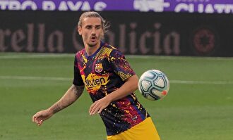 Antoine Griezmann, en el calentamiento previo al partido del Barça en Valladolid. | EFE