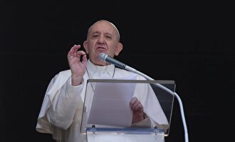 El papa Francisco durante una homilia en la plaza de San Pedro el 7 de junio de 2020 | Cordon Press