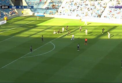 Neymar vuelve tras cuatro meses parado y el balón sonríe de nuevo