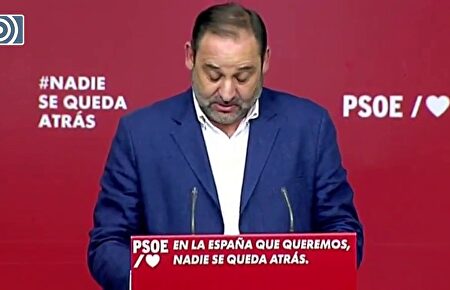 José Luis Ábalos valora los resultados del PSOE en País Vasco y Galicia