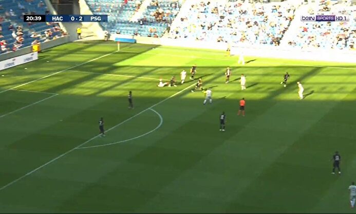 Neymar vuelve tras cuatro meses parado y el balón sonríe de nuevo