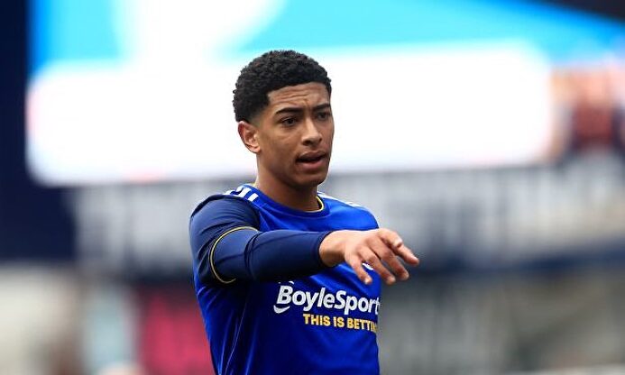 Jude Bellingham, el nuevo mirlo del fútbol mundial tasado a precio de oro