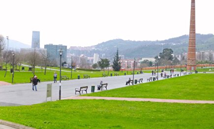 Vista del Parque Etxebarria de Bilbao. | Wikipedia (Zarateman)