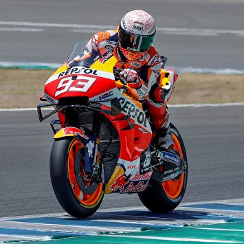 Marc Márquez tardará un poco más en volver a subirse a una moto | EFE