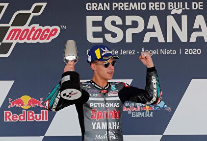 Fabio Quartararo celebra su victoria en el Circuito de Jerez-Ángel Nieto. | EFE
