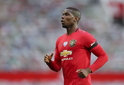 Uno de los penaltis más claros en mucho tiempo: la 'parada' de Pogba que incendia las redes
